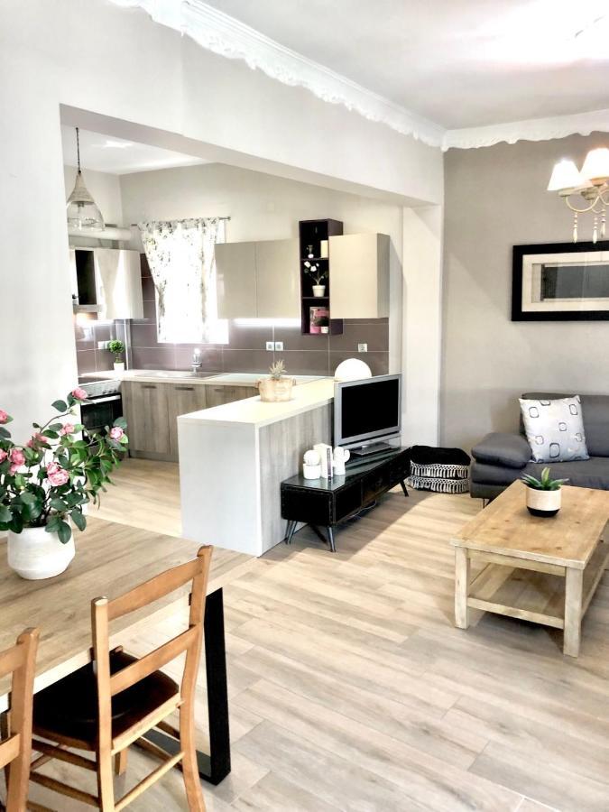 Nicol Apartmens Preveza Bagian luar foto